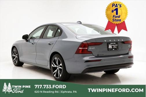 2024 Volvo S60 B5 Core Dark Theme