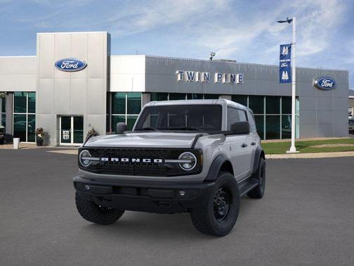 Avalanche Gray 2026 Ford Bronco Outer Banks