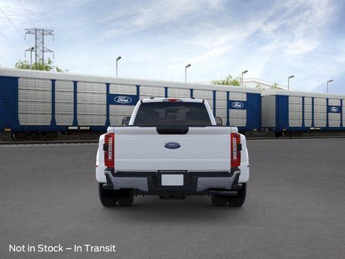 Oxford White 2026 Ford F-350 XLT