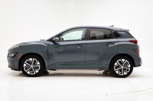 2022 Hyundai KONA EV SEL