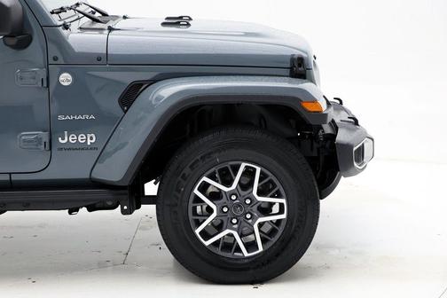 2024 Jeep Wrangler 4-Door Sahara 4x4