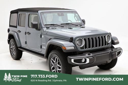 2024 Jeep Wrangler 4-Door Sahara 4x4