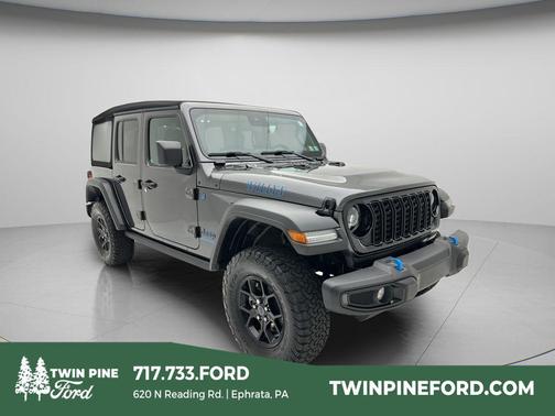 Granite Crystal Metallic Clearcoat 2024 Jeep Wrangler 4xe Willys