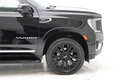 2024 GMC Yukon XL SLT