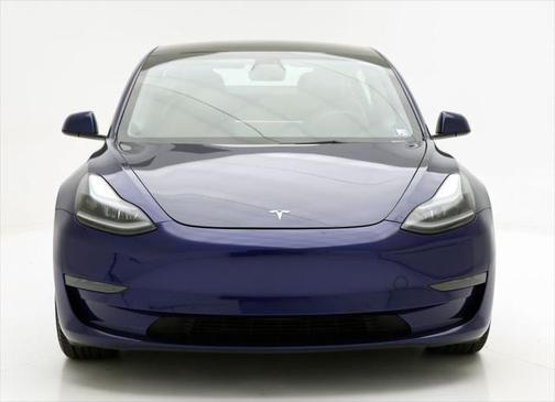2022 Tesla Model 3 Standard Range