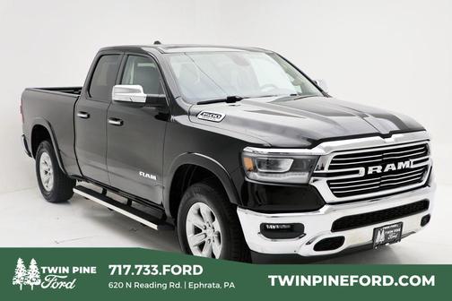 Diamond Black Crystal Pearlcoat 2019 RAM 1500 Laramie