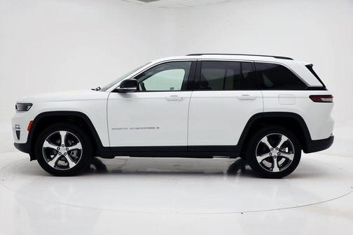2023 Jeep Grand Cherokee Limited X