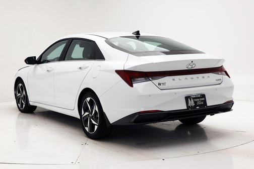 2023 Hyundai ELANTRA HEV Limited