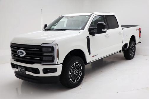 2026 Ford F-250 Platinum
