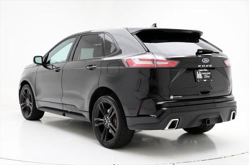 2022 Ford Edge ST