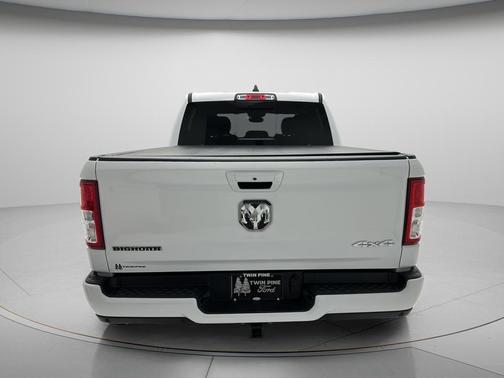 Bright White Clearcoat 2024 RAM 1500 Big Horn/Lone Star