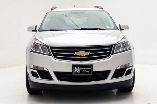 2017 Chevrolet Traverse 2LT