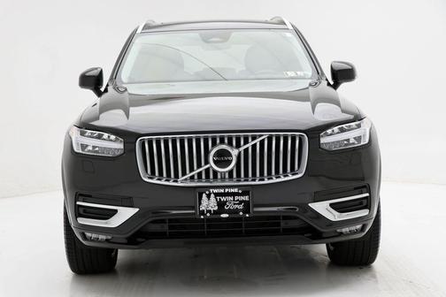 2024 Volvo XC90 B5 Core Bright Theme