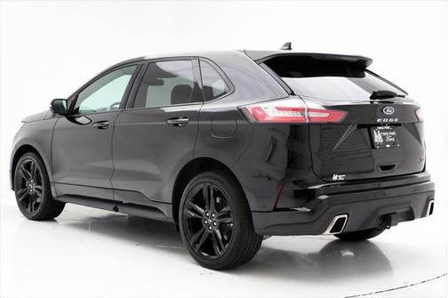 2022 Ford Edge ST