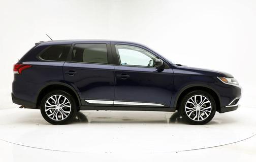 2016 Mitsubishi Outlander SE