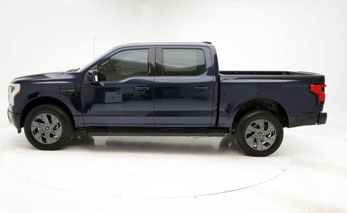 2023 Ford F-150 Lightning LARIAT