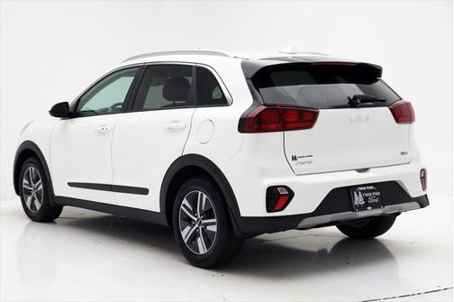 2022 Kia Niro LXS