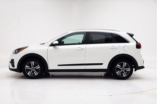 2022 Kia Niro LXS