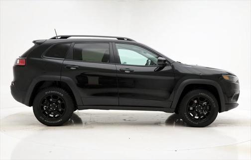 2022 Jeep Cherokee X 4x4