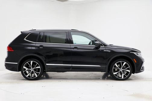 2022 Volkswagen Tiguan 2.0T SEL R-Line 4MOTION