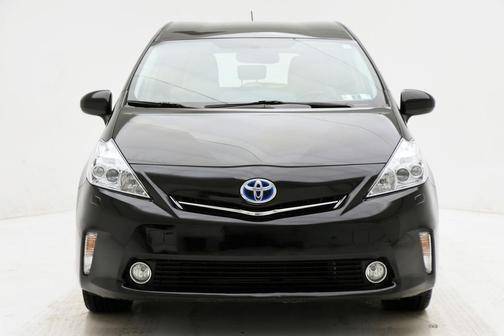 2014 Toyota Prius v Three