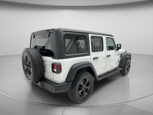 Bright White Clearcoat 2023 Jeep Wrangler Sport