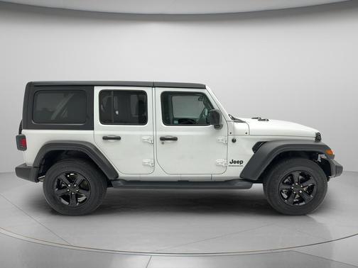 Bright White Clearcoat 2023 Jeep Wrangler Sport