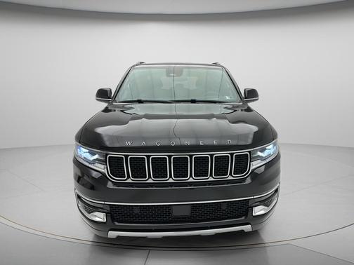 Diamond Black Crystal Pearlcoat 2022 Jeep Wagoneer Series III 4x4