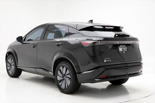 2023 Nissan ARIYA ENGAGE