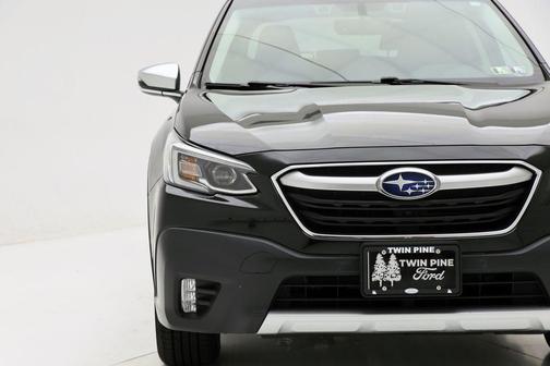 2022 Subaru Outback Touring