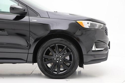 2022 Ford Edge ST Line