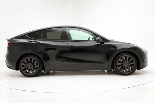 2023 Tesla Model Y Performance Dual Motor All-Wheel Drive