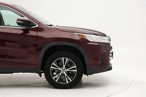 2019 Toyota Highlander LE Plus