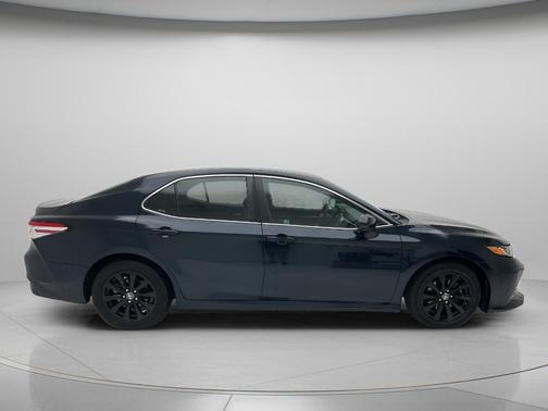 Galactic Aqua Mica 2018 Toyota Camry LE