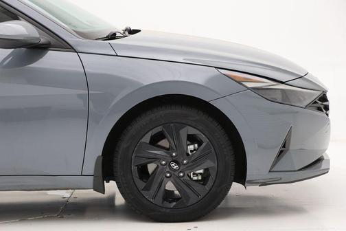 2022 Hyundai ELANTRA HEV Blue