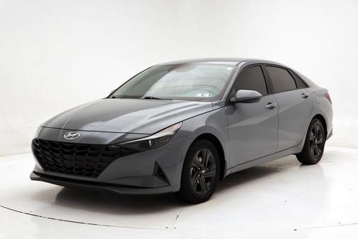 2022 Hyundai ELANTRA HEV Blue