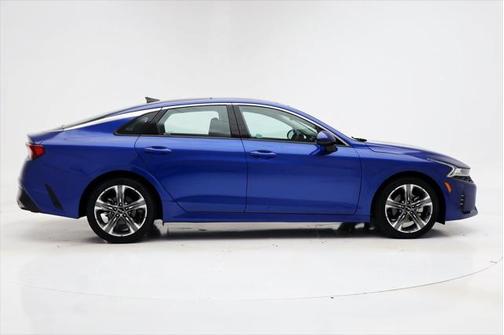 2022 Kia K5 EX