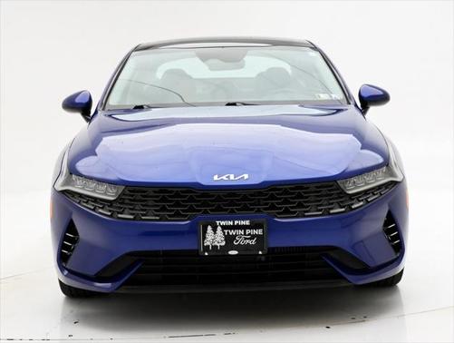 2022 Kia K5 EX