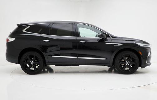 2023 Buick Enclave Essence AWD