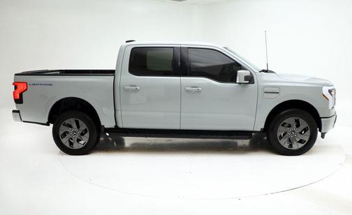 2023 Ford F-150 Lightning LARIAT
