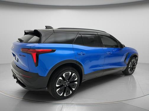 Riptide Blue Metallic 2025 Chevrolet Blazer EV AWD RS