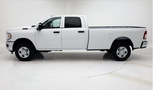 2023 RAM 2500 Tradesman Crew Cab 4x4 8' Box
