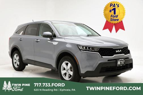 2022 Kia Sorento LX