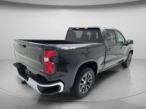 Dark Ash Metallic 2024 Chevrolet Silverado 1500 LT