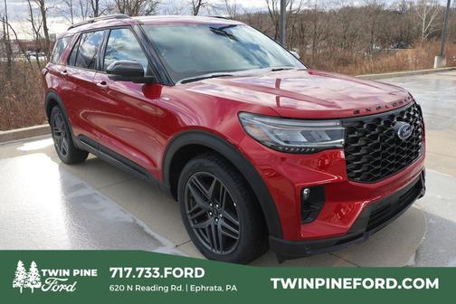 2025 Ford Explorer ST-Line