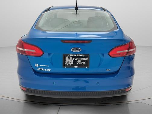 Blue Candy Metallic Tinted Clearcoat 2016 Ford Focus SE