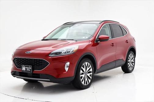 2022 Ford Escape Titanium
