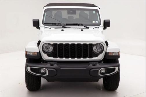 2024 Jeep Gladiator Sport S