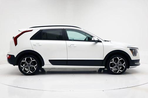 2023 Kia Niro Touring