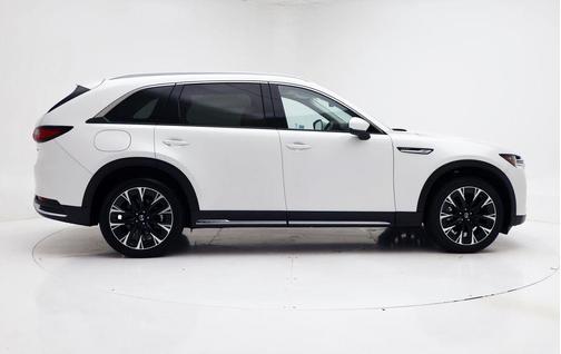 2024 Mazda CX-90 PHEV Premium Plus